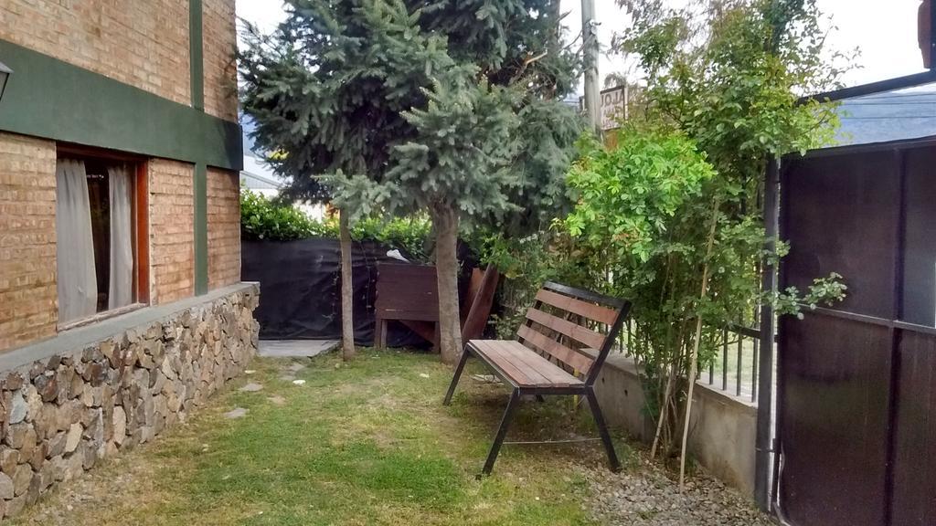 Departamentos Lugar De Descanso El Bolsón Екстериор снимка